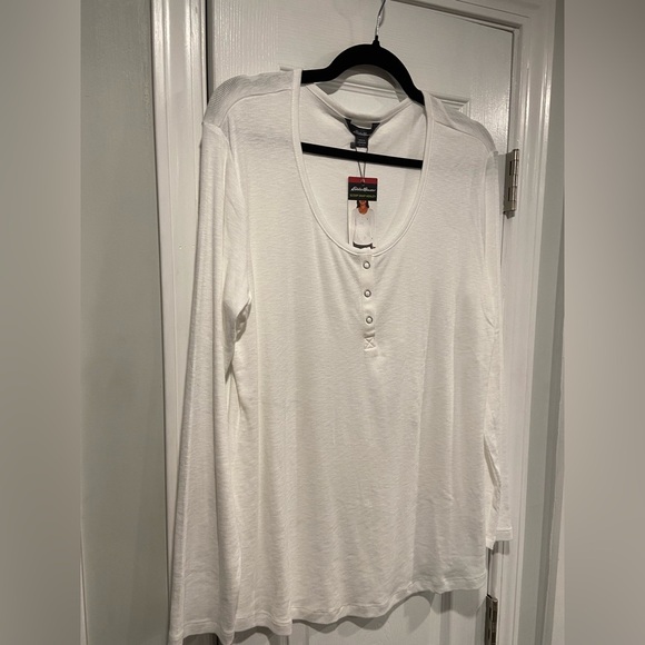 NWT Eddie Bauer Size XL White Cotton Scoop Neck Snap Long Sleeve Henley Top - Picture 3 of 14